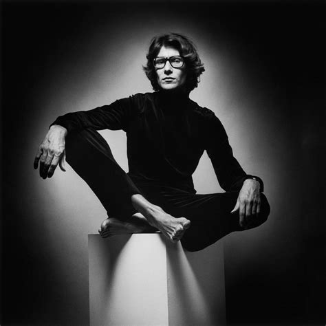 documentaire yves saint laurent|Yves Saint Laurent: Style is Eternal .